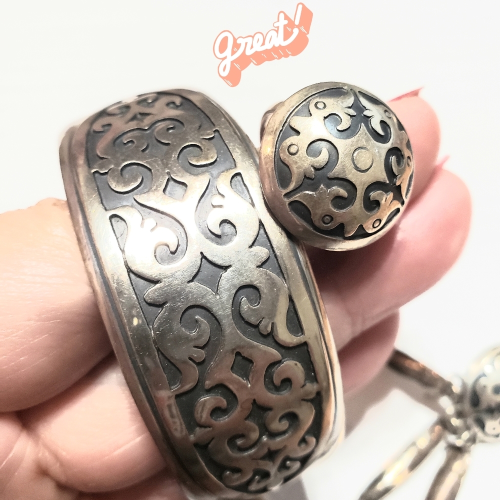 Vintage style and curbed Silver jewelry